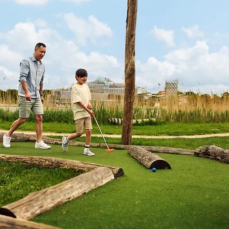 Center Parcs Villages Nature Paris Station touristique
