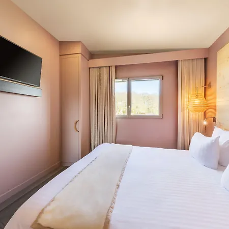 Üdülőközpont Center Parcs Villages Nature Paris 4*