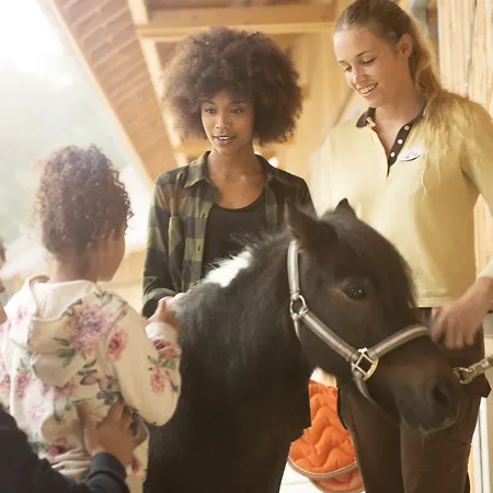 Center Parcs Villages Nature Paris Üdülőközpont Bailly-Romainvilliers