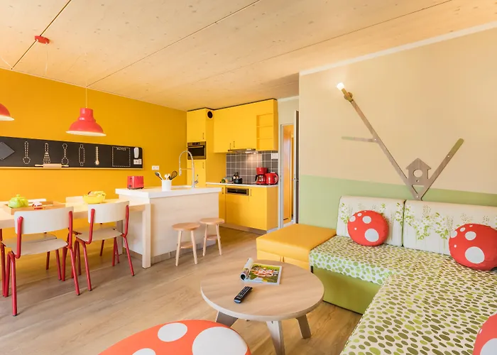 Center Parcs Villages Nature Paris 4*