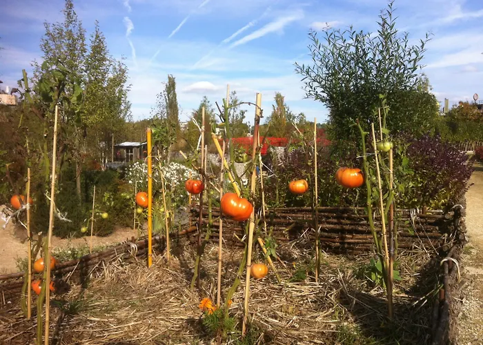 Resort Center Parcs Villages Nature Paris 4*