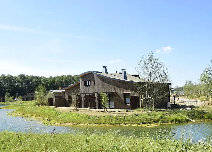 Center Parcs Villages Nature Paris 4*