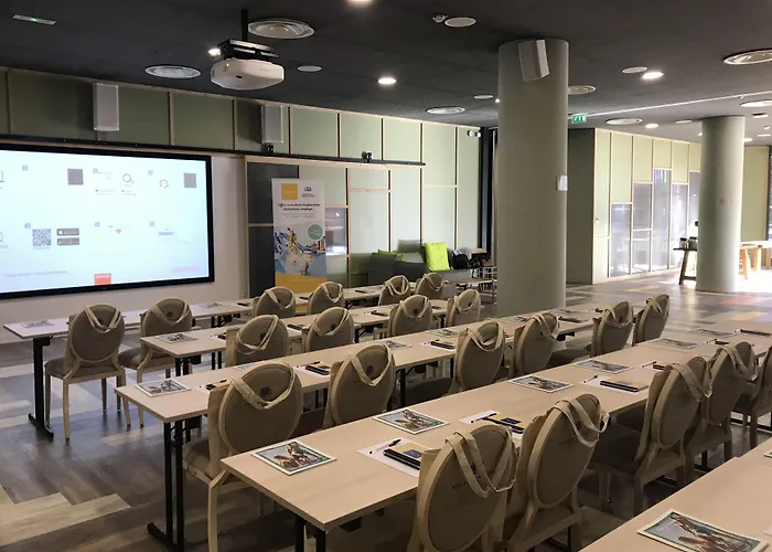 Resort Center Parcs Villages Nature Paris Bailly-Romainvilliers